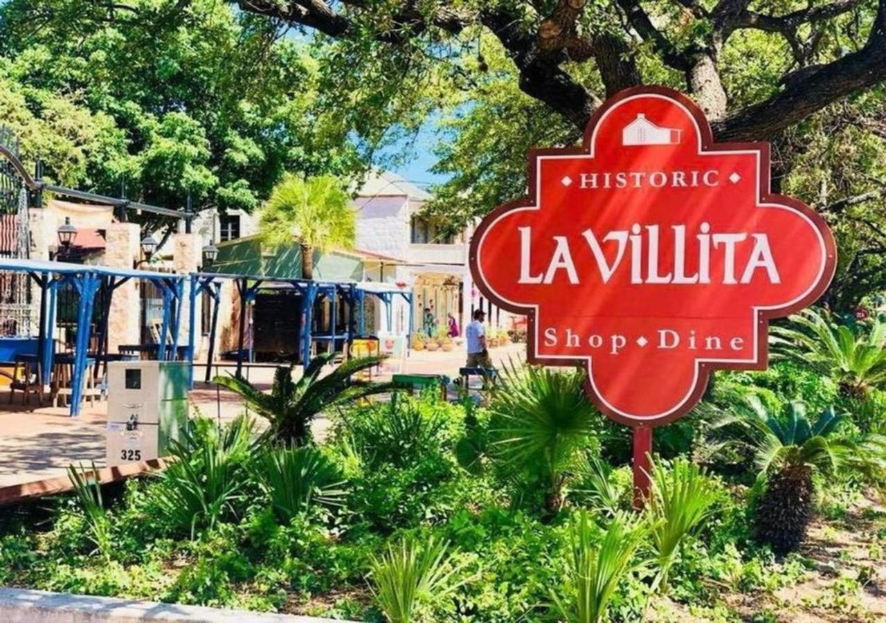 Downtown View Cozy 2Br1Ba Home Sleeps 8 San Antonio Exteriör bild